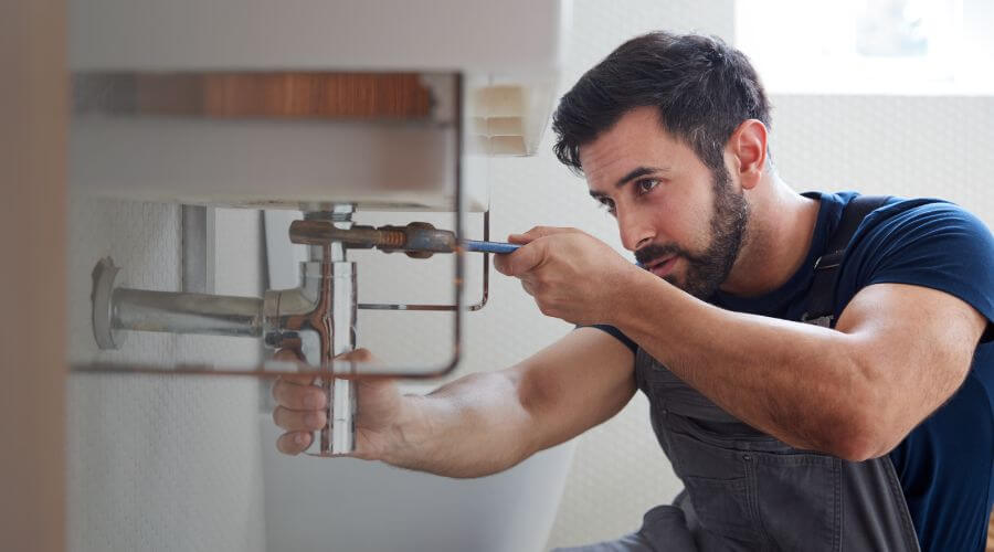 Professional sink repair services in Bridgeport, IL